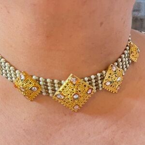 Elegant Gold and Pearl Choker Necklace